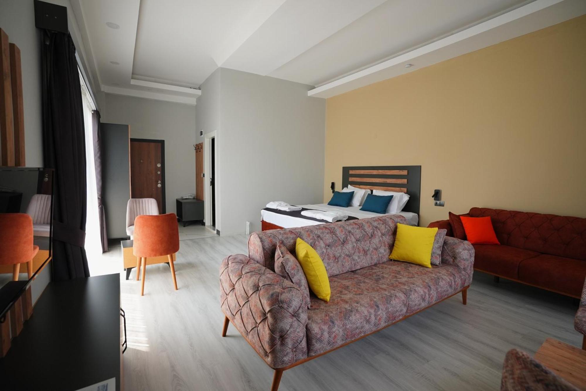 Villa Sevilla Kusadası Kültér fotó