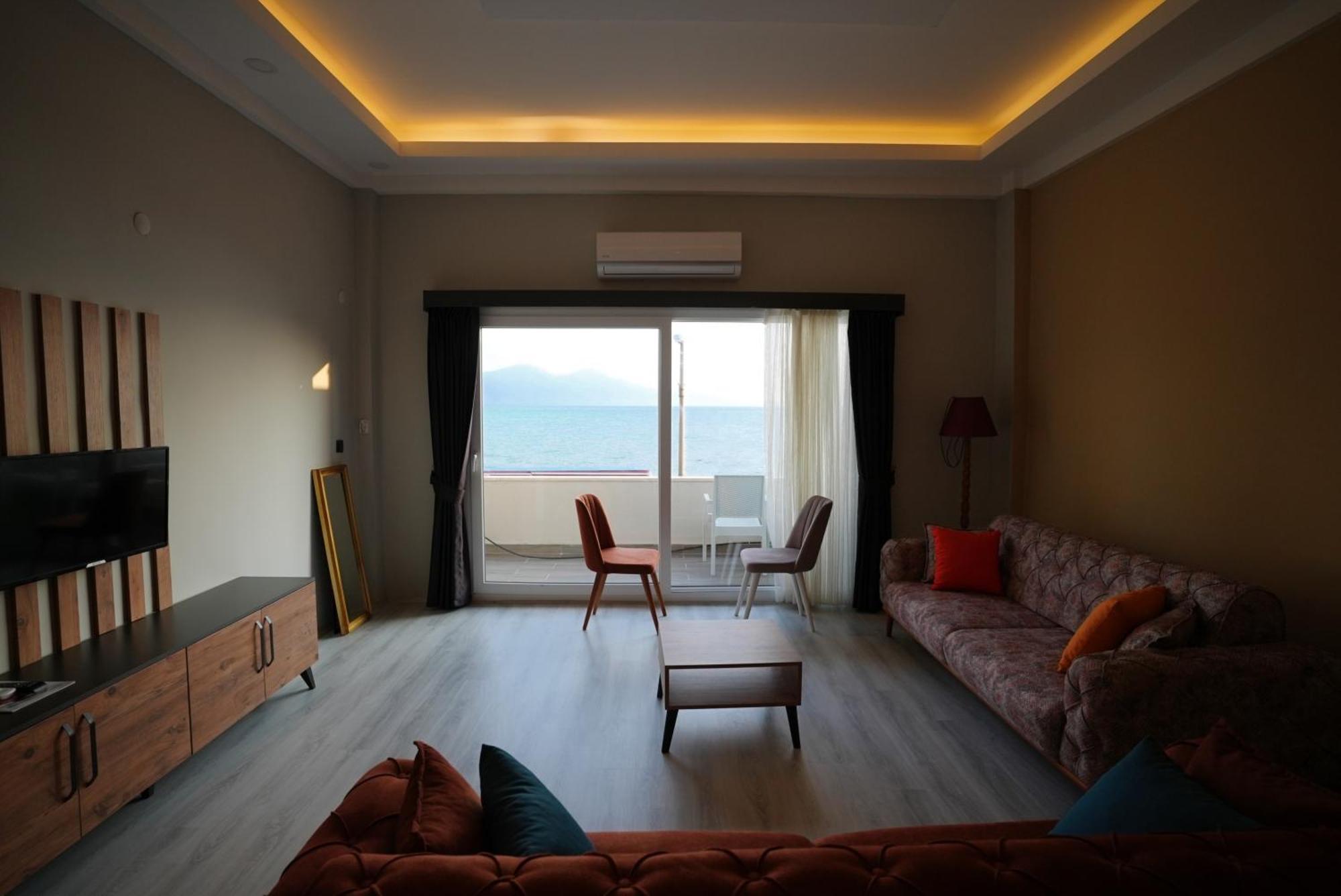 Villa Sevilla Kusadası Kültér fotó