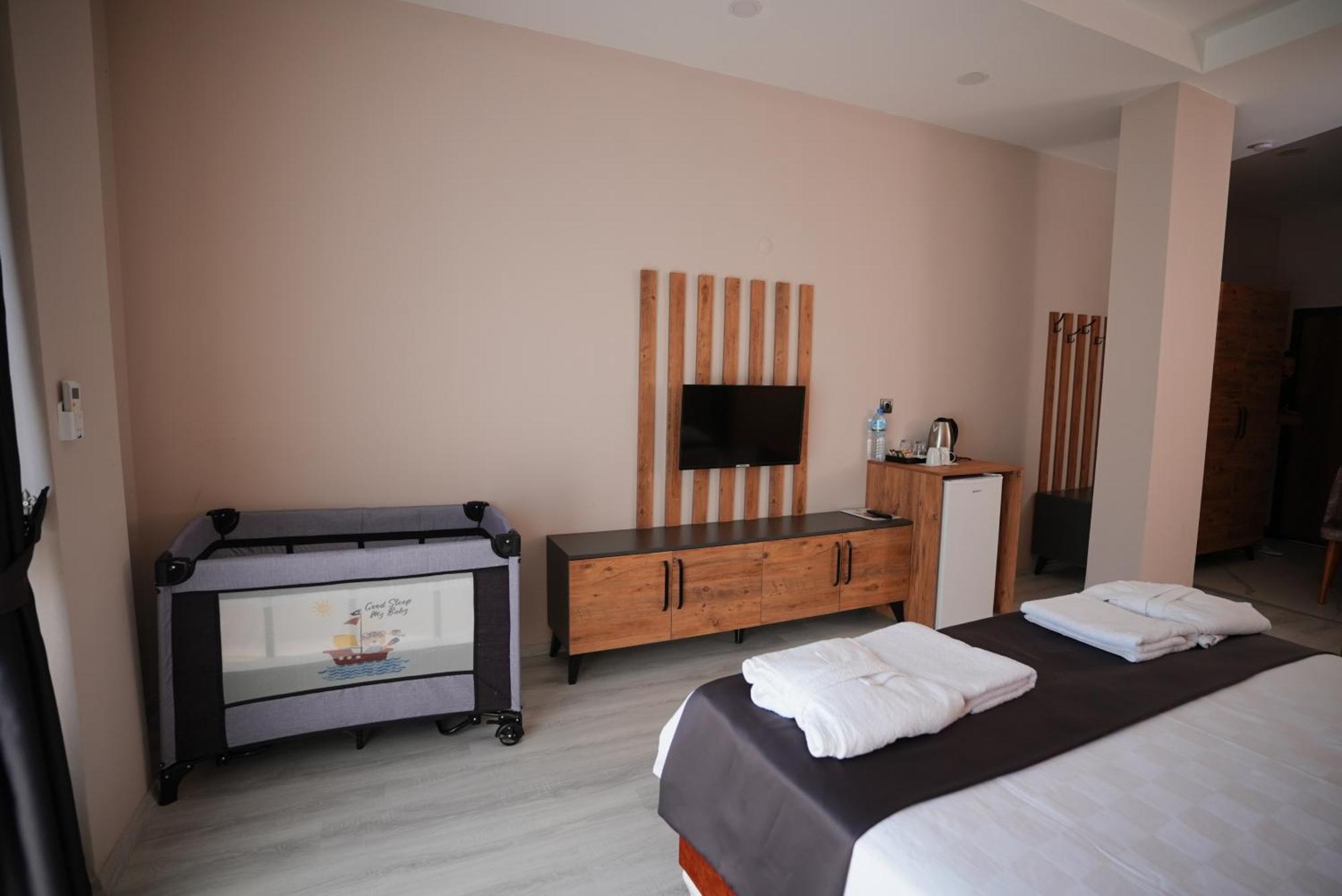Villa Sevilla Kusadası Kültér fotó